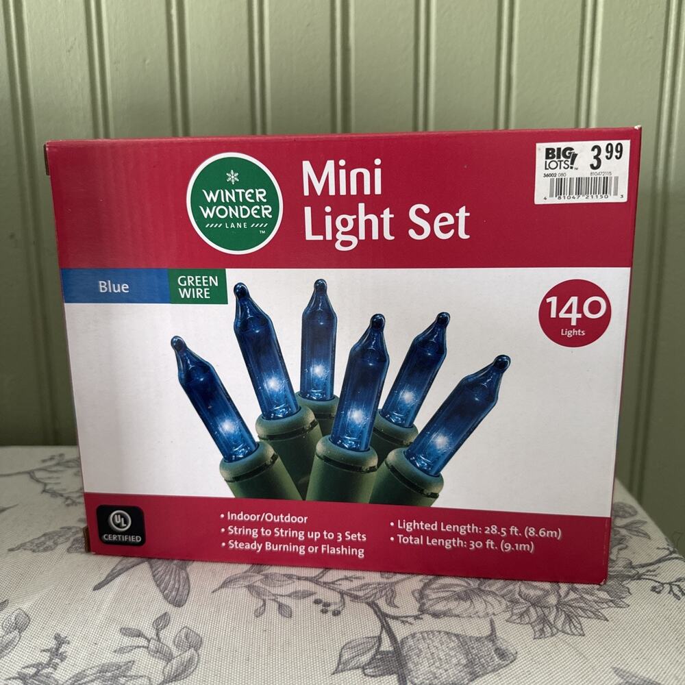 NEW 140 Count Blue Mini Christmas Lights Green Wire 30 Ft Indoor Outdoor